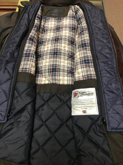 Viyella Experience Timeless Style with Our Made In Canada Wax Cotton Coat - Shop Now!